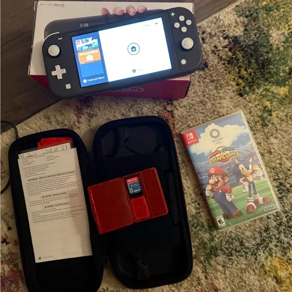 Nintendo Switch Lite Console with Accessories case and games - Picture 4 of 7